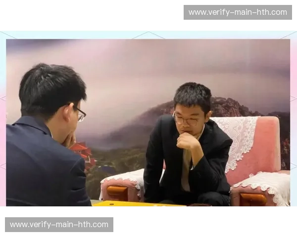 《元晟溱vs柯洁：当“大牛”撞上“八冠王”，黑白世界里的热血、宿命与温柔》